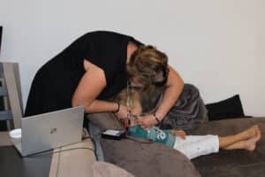 garcon-hpi_hypersensible-seance-en-interieur